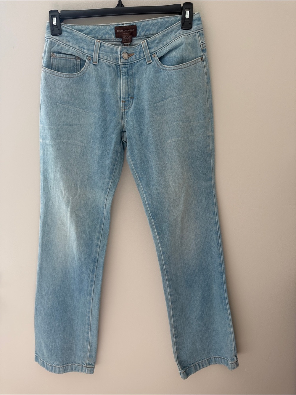Banana Republic Light Blue Straight-Leg Women’s Jeans